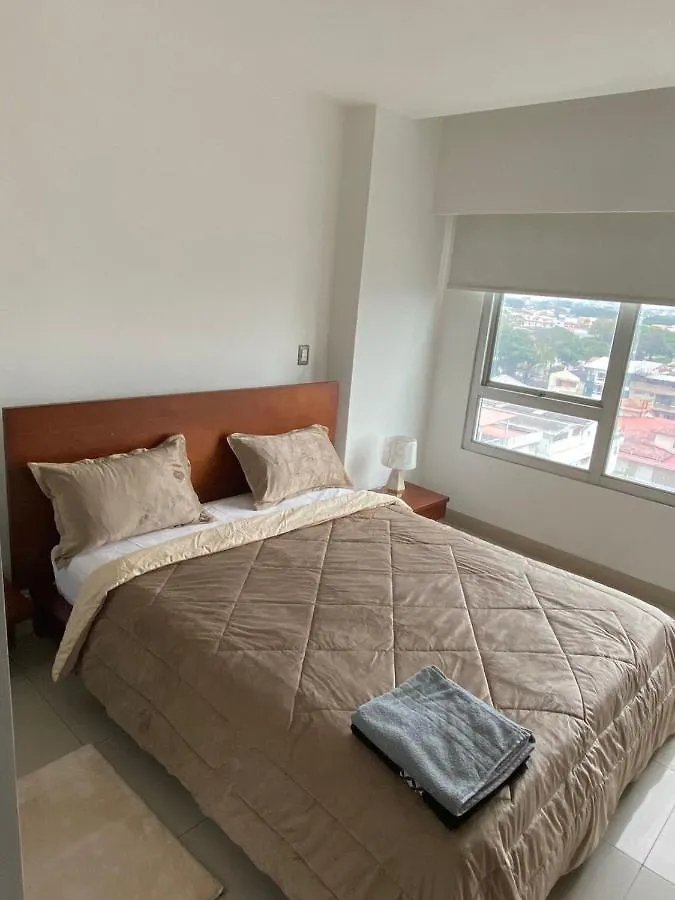 City Suite Vista A La Ciudad Guayaquil Apartamento